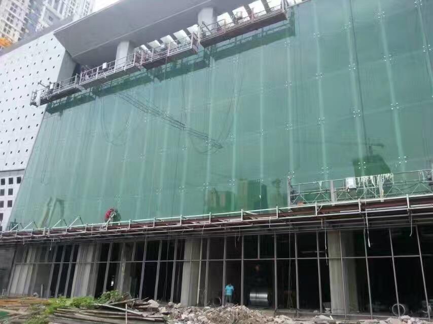 永旺商場使用明鴻的夾膠玻璃
