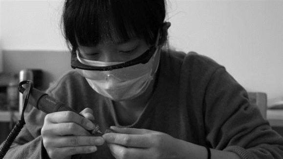 滕元元 滕元元