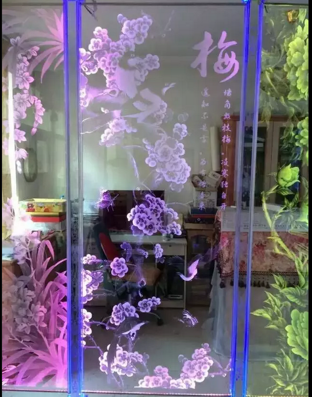 內(nèi)雕變光玻璃