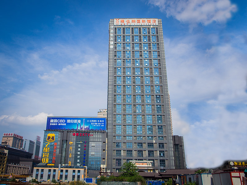 維也納國際酒店，裝飾玻璃與眾不同